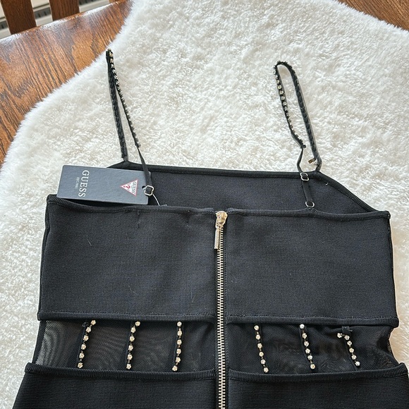 Nwt. Guess dress - Picture 10 of 11